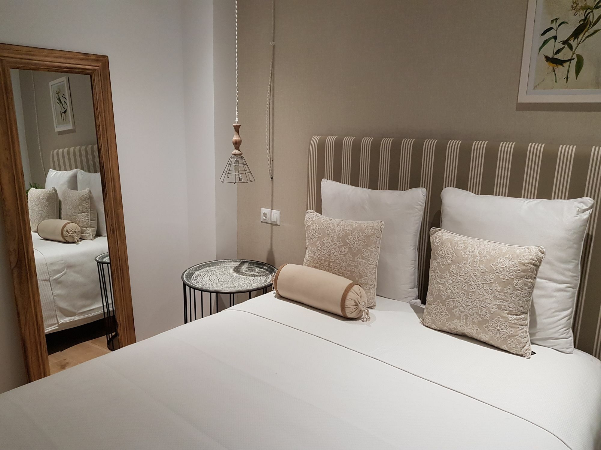 Tuanfitrion Suite Superior Gran Via Granada Eksteriør billede